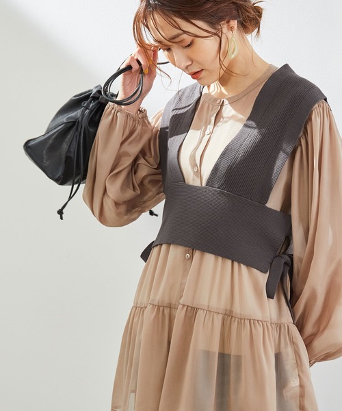 ROPE' PICNIC(ロペピクニック)の「コットン混ニットビスチェ(ベスト・レディース・グレー/ホワイト/ベージュ・38)」の2枚目の写真