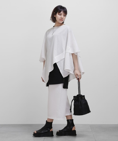 minsobi（ミンソビ）の「ポンチョ風カットソー ビッグシルエットレイヤードT　半袖　ユニセックス（Tシャツ/カットソー・メンズ・ホワイト/ブラック・FREE）」の17枚目の写真