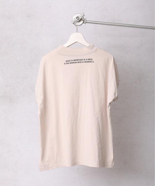 ap retro(アプレトロ)の「バックロゴモックネックフレンチスリーブTEE【ZOZO限定アイテム】(Tシャツ/カットソー・レディース・チャコールグレー/ライトブルー/ブラック/ベージュ/カーキ/アイボリー/ブルーグリーン/ライトベージュ・FREE)」の9枚目の写真
