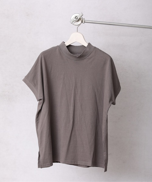 ap retro(アプレトロ)の「バックロゴモックネックフレンチスリーブTEE【ZOZO限定アイテム】(Tシャツ/カットソー・レディース・チャコールグレー/ライトブルー/ブラック/ベージュ/カーキ/アイボリー/ブルーグリーン/ライトベージュ・FREE)」の13枚目の写真