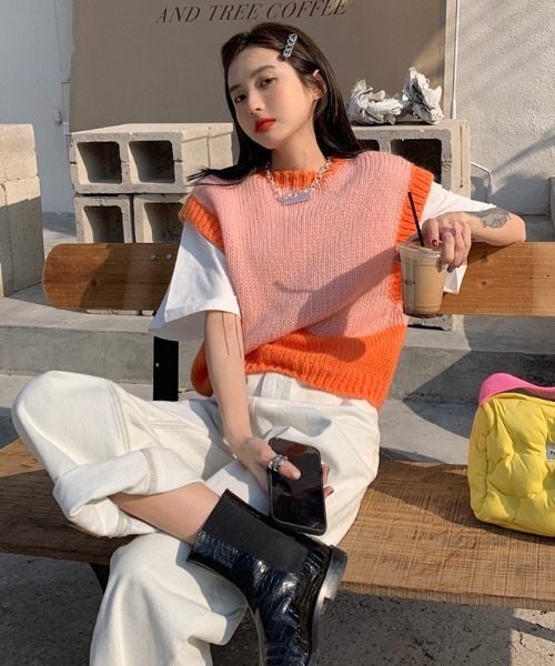 KOR（ケーオーアール）の「バイカラーニットベスト（ベスト・レディース・オレンジ系その他・FREE）」の13枚目の写真