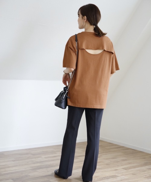 UNFIELD（アンフィールド）の「【UNFIELD バックオープンTシャツ】（Tシャツ/カットソー・レディース・チャコールグレー/アイボリー/レンガ・FREE）」の15枚目の写真