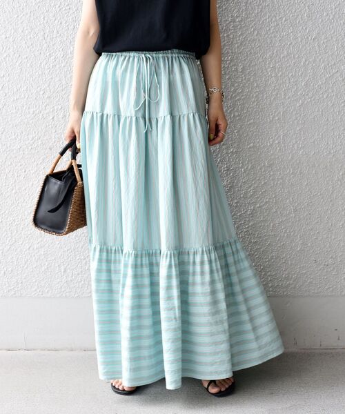 SHIPS（シップス）の「〈手洗い可能〉MANTECO ティアードスカート◇（スカート・レディース・ライトブルー/ブラウン・ONE SIZE）」の14枚目の写真