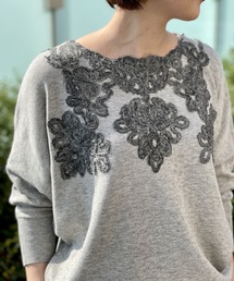 BEARDSLEY | 襟ぐり刺繍ニット(ニット/セーター)