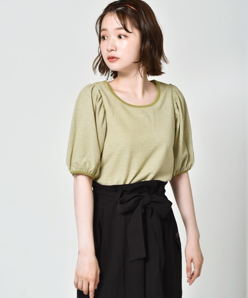 RETRO GIRL(レトロガール)の「柄パイピングパフTee(Tシャツ/カットソー・レディース・ブラック/ブラウン/グリーン/ブルー・FREE)」の1枚目の写真