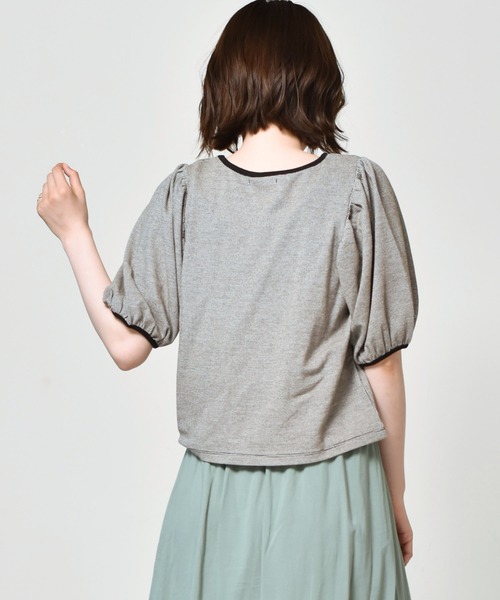 RETRO GIRL(レトロガール)の「柄パイピングパフTee(Tシャツ/カットソー・レディース・ブラック/ブラウン/グリーン/ブルー・FREE)」の15枚目の写真