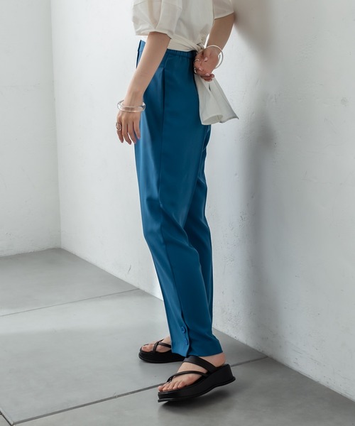 mystic（ミスティック）の「裾ボタンタックパンツ（その他パンツ・レディース・アイボリー/ブルー/ブラウン・1/2）」の21枚目の写真