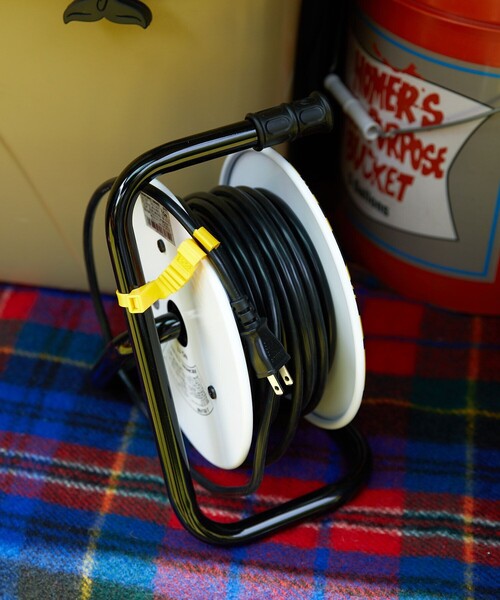 FREAK'S STORE（フリークスストア）の「VANLIFE SUPPLY BY FREAK'S STORE/ヴァンライフサプライバイフリークスストア VANLIFE SUPPLY ドラムリールコード10m（アウトドアグッズ・メンズ・ベージュ/オレンジ・ONE SIZE）」の5枚目の写真