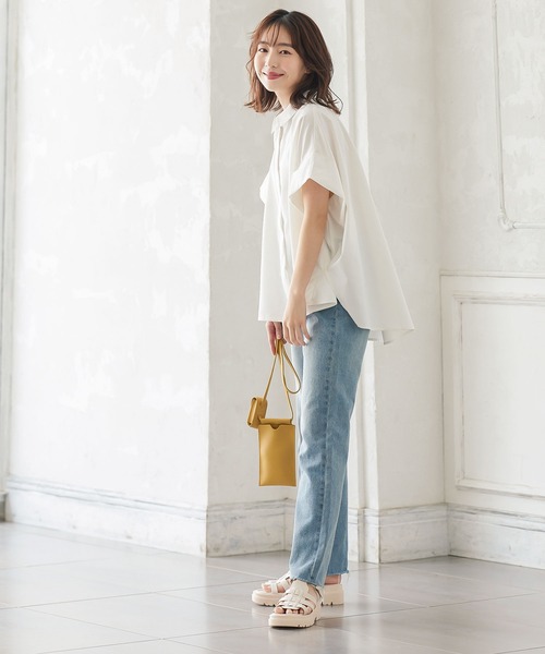 KOBE LETTUCE（コウベレタス）の「バックタックデザインシャツ（シャツ/ブラウス・レディース・オフホワイト/ブラック・FREE）」の6枚目の写真