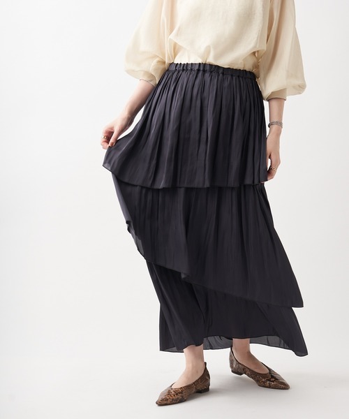 un dix cors（アンディコール）の「お洒落に差をつける主役級アイテム　割繊ティアードマキシスカート（スカート・レディース・チャコールグレー/ベージュ・FREE）」の19枚目の写真