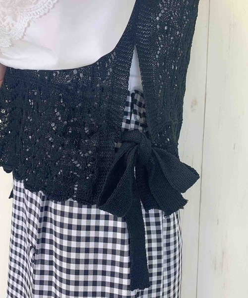 Clice de Paris(クリシェドゥパリス)の「K/サイドリボンニットベスト(ベスト・レディース・ベージュ/ブラック・ONESIZE)」の11枚目の写真