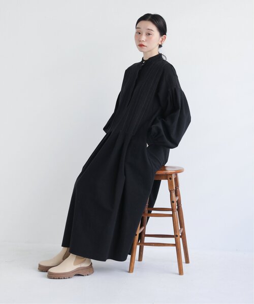 MJUKA.（ミューカ）の「東炊きキャンバス配色ステッチタックワンピース（ワンピース・レディース・ブラック/オフホワイト・FREE）」の7枚目の写真