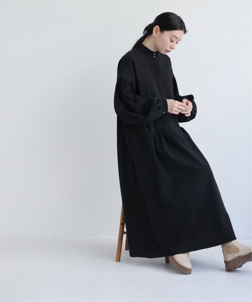 MJUKA.（ミューカ）の「東炊きキャンバス配色ステッチタックワンピース（ワンピース・レディース・ブラック/オフホワイト・FREE）」の8枚目の写真