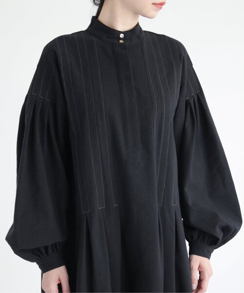 MJUKA.（ミューカ）の「東炊きキャンバス配色ステッチタックワンピース（ワンピース・レディース・ブラック/オフホワイト・FREE）」の16枚目の写真