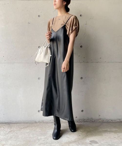 CAPRICIEUX LE'MAGE（カプリシューレマージュ）の「〈セットアイテム〉パフブラウス＆レザーキャミワンピースセット（ワンピース・レディース・グレイッシュベージュ/ブラック/キャメル・FREE）」の20枚目の写真