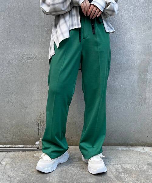 MAJESTIC LEGON(マジェスティックレゴン)の「リラックスカラーパンツ(その他パンツ・レディース・ブラック/グリーン/モカ・SMALL/MEDIUM)」の4枚目の写真