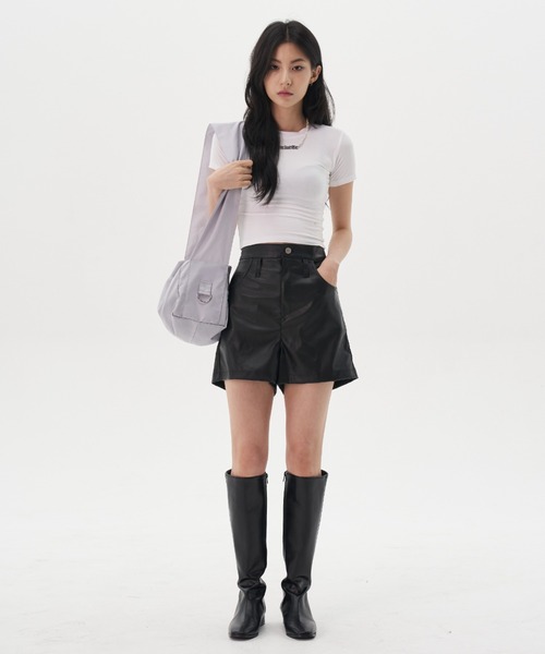 FEKETE（フェケテ）の「FEKETE MADE SUPER WIDE STRAP SHOULDER BAG / MEDIUM（ショルダーバッグ・メンズ・ブラック/グレー・FREE）」の19枚目の写真