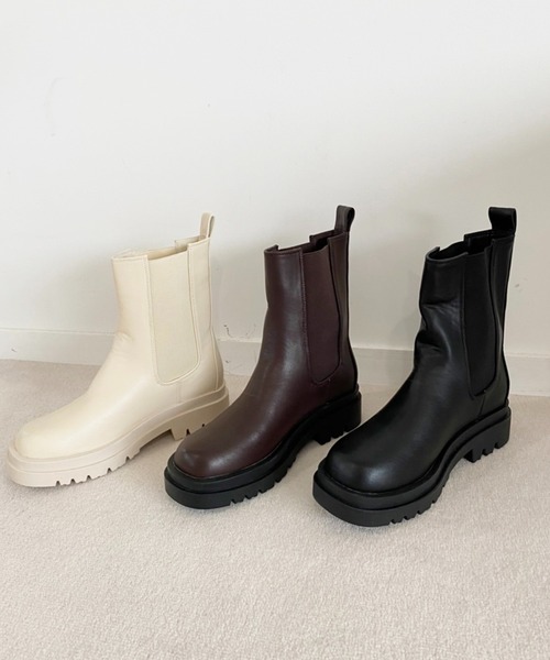 one after another NICE CLAUP（ワンアフターアナザーナイスクラップ）の「タンク底サイドゴアブーツ（ブーツ・レディース・ブラック/ダークブラウン/アイボリー・S/M/L）」の9枚目の写真