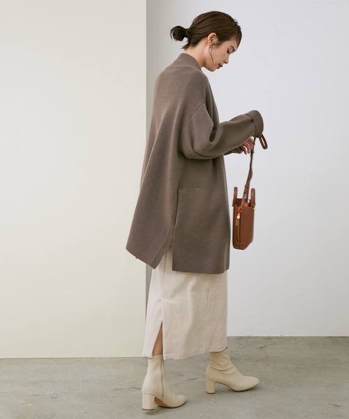 ROPE'（ロペ）の「コーデュロイジャージータイトスカート（スカート・レディース・チャコールグレー/ダークブラウン/オフホワイト・38）」の8枚目の写真