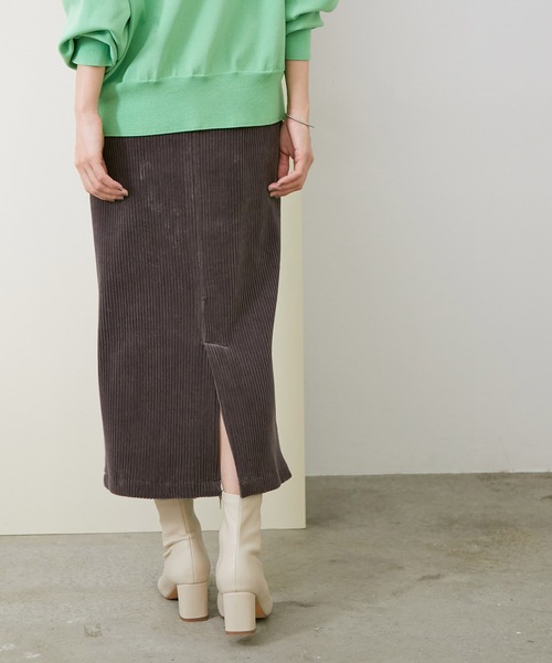 ROPE'（ロペ）の「コーデュロイジャージータイトスカート（スカート・レディース・チャコールグレー/ダークブラウン/オフホワイト・38）」の4枚目の写真