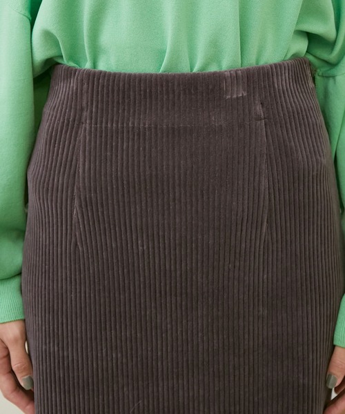 ROPE'（ロペ）の「コーデュロイジャージータイトスカート（スカート・レディース・チャコールグレー/ダークブラウン/オフホワイト・38）」の13枚目の写真