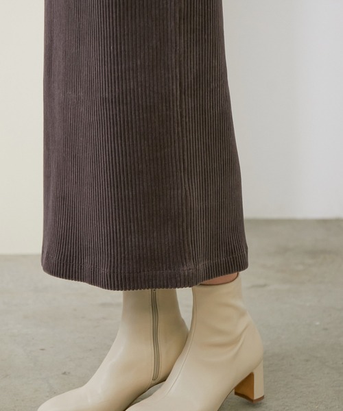 ROPE'（ロペ）の「コーデュロイジャージータイトスカート（スカート・レディース・チャコールグレー/ダークブラウン/オフホワイト・38）」の10枚目の写真
