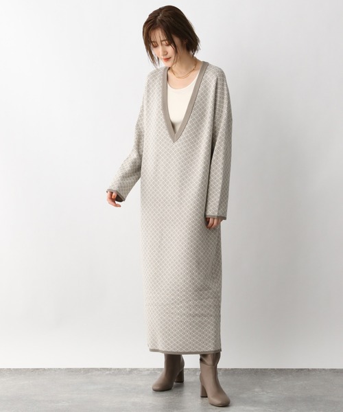 A part by（アパートバイ）の「12GジャガードVネックワンピース　237928（ワンピース・レディース・ライトグレー/ブラック・FREE）」の16枚目の写真