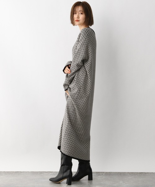 A part by（アパートバイ）の「12GジャガードVネックワンピース　237928（ワンピース・レディース・ライトグレー/ブラック・FREE）」の17枚目の写真