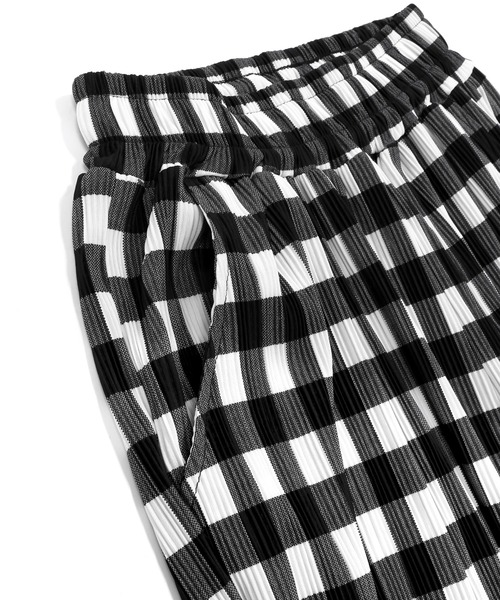 Figments（フィグメンツ）の「プリーツチェックパンツ（その他パンツ・レディース・ホワイト/ブルー系その他・FREE）」の11枚目の写真