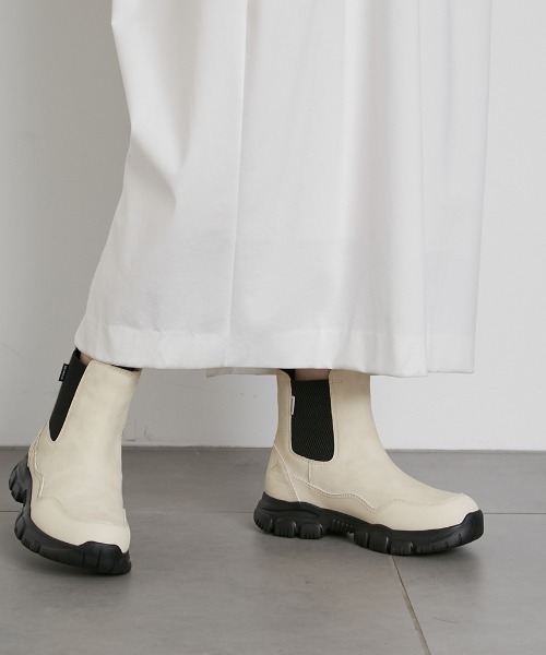 SHAKA（シャカ）の「【SHAKA】TREK CHELSEA AT for emmi（ブーツ・レディース・オフホワイト・22/23/24/25）」の11枚目の写真