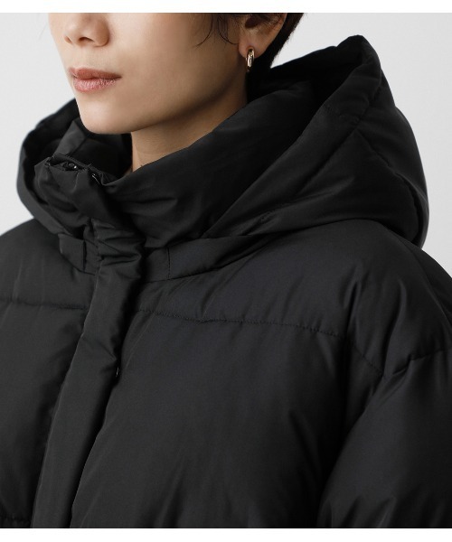 AZUL by moussy（アズールバイマウジー）の「ECOUSE PADDED CT/エコユーズパデッドコート（ダウンジャケット/コート・レディース・ブラック/ライトブラウン・SMALL/MEDIUM）」の6枚目の写真