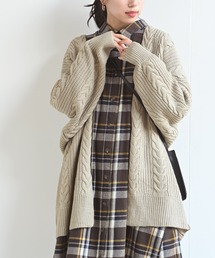 ケーブルニットロングカーディガン