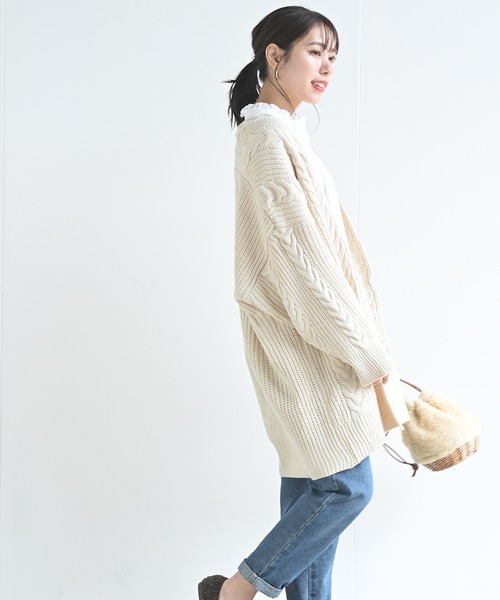 rps(アールピーエス)の「ケーブルニットロングカーディガン(カーディガン/ボレロ・レディース・ブラック/ベージュ/アイボリー・M)」の4枚目の写真