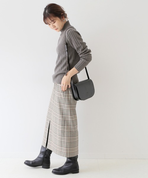 SLOBE IENA(スローブイエナ)の「BARUFFA ハイネックプルオーバー◆(ニット/セーター・レディース・ブラック/ベージュ/グレー系その他・FREE)」の17枚目の写真