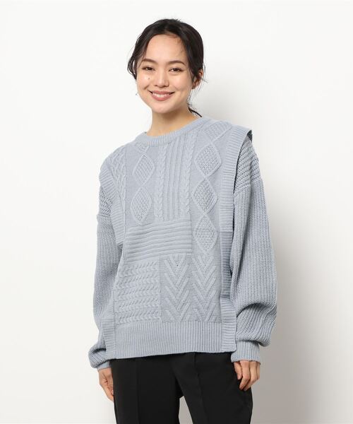 BELLUNA PLUS（ベルーナ）の「ケーブル柄クルーネックニットプルオーバー（ニット/セーター・レディース・ベージュ/ブルー・MEDIUM/LARGE）」の19枚目の写真