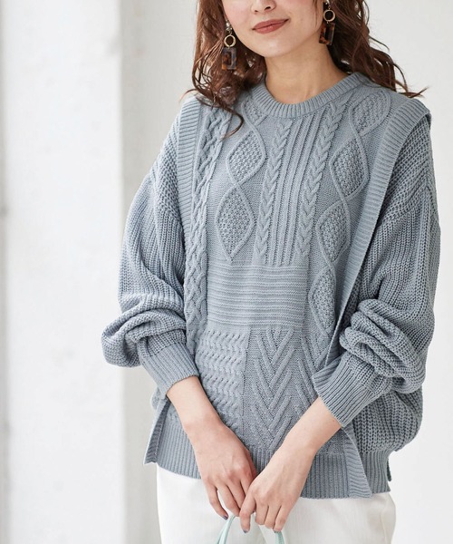 BELLUNA PLUS（ベルーナ）の「ケーブル柄クルーネックニットプルオーバー（ニット/セーター・レディース・ベージュ/ブルー・MEDIUM/LARGE）」の7枚目の写真