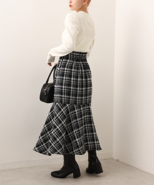 one after another NICE CLAUP（ワンアフターアナザーナイスクラップ）の「【WEB限定】Ｓ・Mサイズあり！ツイードハイウエストマーメイドスカート（スカート・レディース・ホワイト系その他/ブラック系その他/ブラウン系その他・SMALL/MEDIUM）」の11枚目の写真
