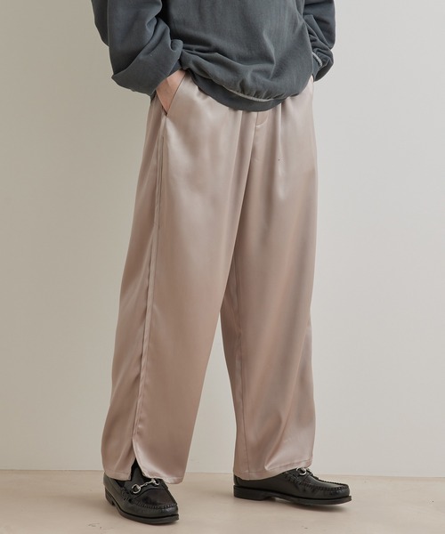 JUNRED（ジュンレッド）の「ドレープサテンスリットワイドパンツ（その他パンツ・メンズ・グリーン/ベージュ・L/M/S）」の4枚目の写真