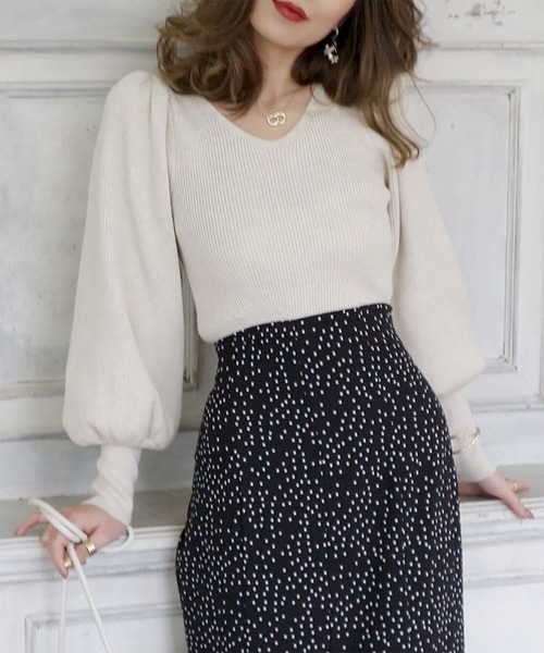 ROYAL PARTY（ロイヤルパーティー）の「Vネックマトンスリーブニットトップス（ニット/セーター・レディース・イエロー/ブラウン/ベージュ・FREE）」の14枚目の写真