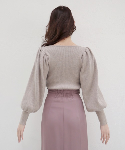 ROYAL PARTY（ロイヤルパーティー）の「Vネックマトンスリーブニットトップス（ニット/セーター・レディース・イエロー/ブラウン/ベージュ・FREE）」の15枚目の写真