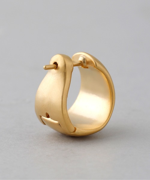 ANEMONE(アネモネ)の「マットメタルボリュームフープピアス(ピアス(両耳用)・レディース・シルバー/ゴールド・FREE)」の8枚目の写真