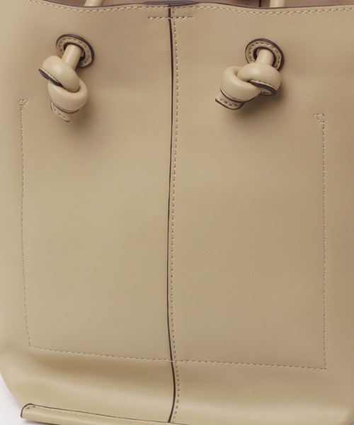 Andemiu（アンデミュウ）の「ムスビトート267356（トートバッグ・レディース・オフホワイト/イエロー/キャメル・FREE）」の16枚目の写真