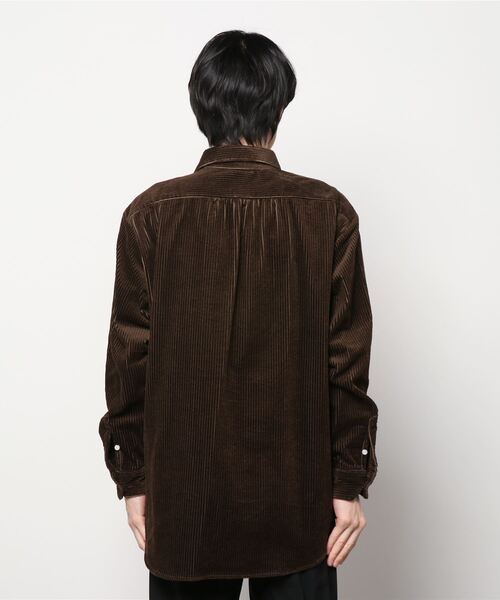 KURO(クロ)の「【KURO】5W CORDUROY BIG SHIRT(シャツ/ブラウス・メンズ・ブラウン/アイボリー・MEDIUM/X-SMALL)」の4枚目の写真