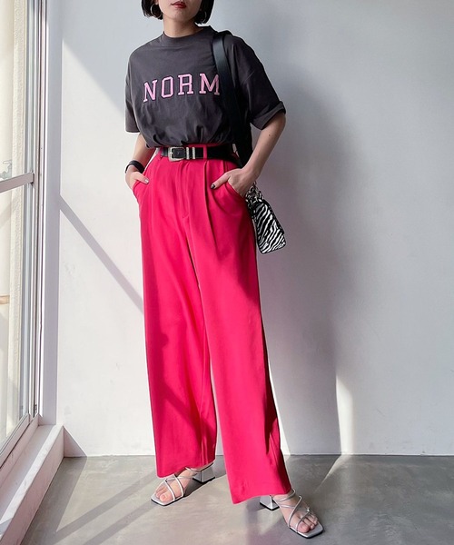 PAGEBOY(ページボーイ)の「カラフルカレッジTシャツ(Tシャツ/カットソー・レディース・チャコールグレー/オフホワイト/オートミール・FREE)」の4枚目の写真