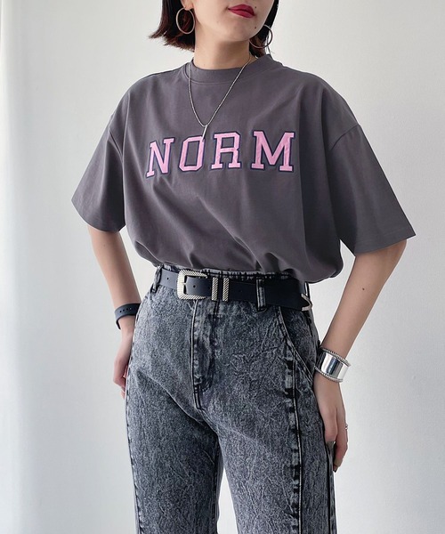 PAGEBOY(ページボーイ)の「カラフルカレッジTシャツ(Tシャツ/カットソー・レディース・チャコールグレー/オフホワイト/オートミール・FREE)」の22枚目の写真