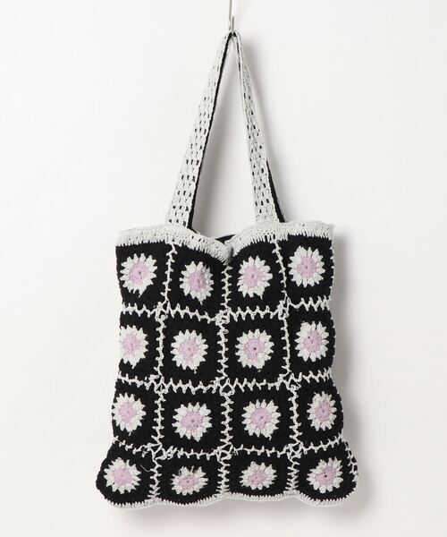 ehka sopo（エヘカソポ）の「配色かぎ針編みトートバッグ（トートバッグ・レディース・ブラック/グリーン/キナリ・ﾌﾘ-）」の4枚目の写真