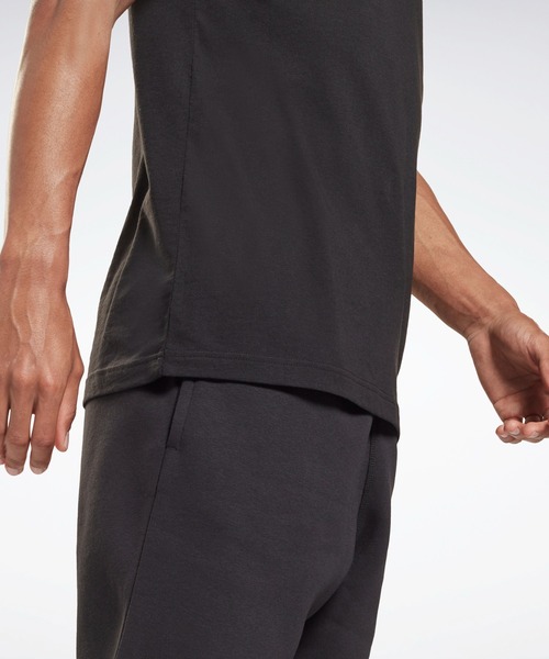 Reebok(リーボック)の「MYT グラフィック Tシャツ / MYT Graphic T-Shirt(Tシャツ/カットソー・メンズ・ブラック/ベージュ・SMALL/MEDIUM/LARGE/X-LARGE/XX-LARGE/X-SMALL/XXX-LARGE)」の5枚目の写真