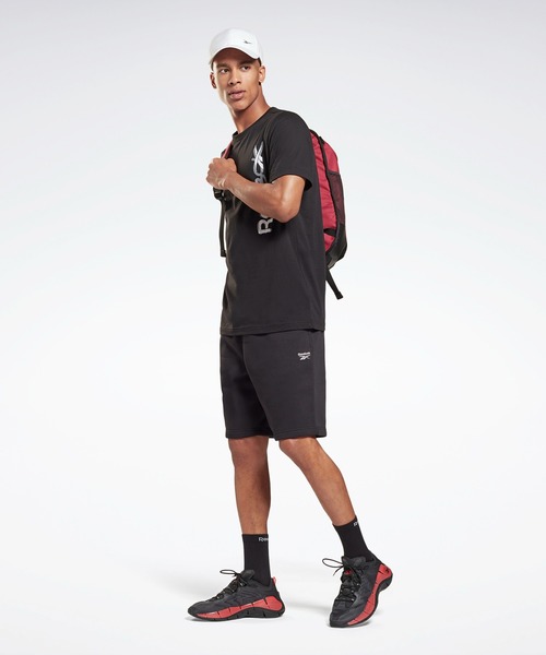 Reebok(リーボック)の「MYT グラフィック Tシャツ / MYT Graphic T-Shirt(Tシャツ/カットソー・メンズ・ブラック/ベージュ・SMALL/MEDIUM/LARGE/X-LARGE/XX-LARGE/X-SMALL/XXX-LARGE)」の6枚目の写真