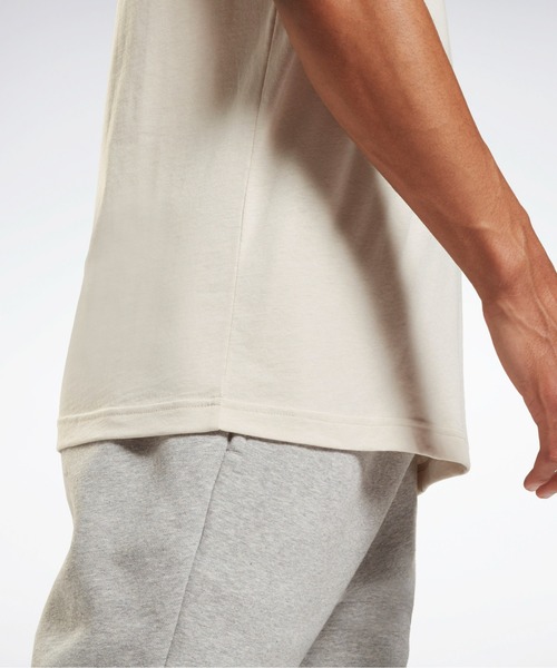 Reebok(リーボック)の「MYT グラフィック Tシャツ / MYT Graphic T-Shirt(Tシャツ/カットソー・メンズ・ブラック/ベージュ・SMALL/MEDIUM/LARGE/X-LARGE/XX-LARGE/X-SMALL/XXX-LARGE)」の12枚目の写真