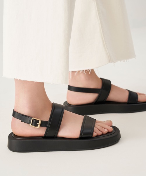 CHARLES & KEITH（チャールズ & キース）の「オープントゥス